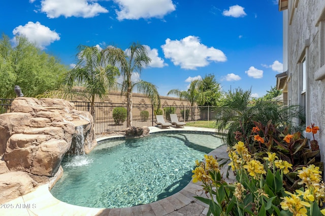 2741 S Gordon, Mesa, AZ 85209 - view of swimming pool featuring a fenced backyard