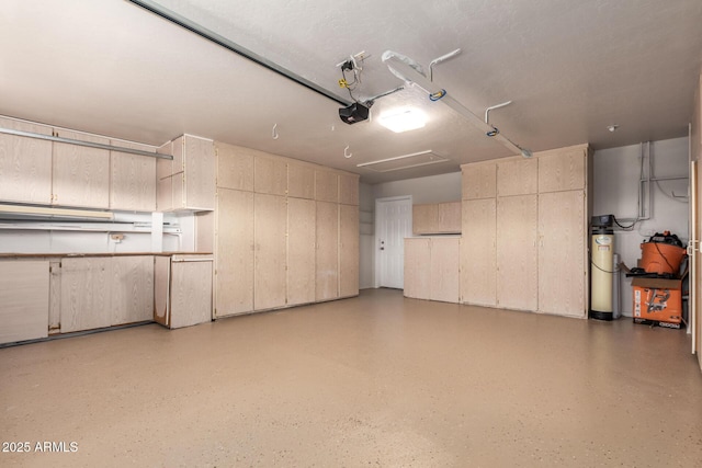 2149 S Olivewood, Mesa, AZ 85209 - garage featuring a garage door opener