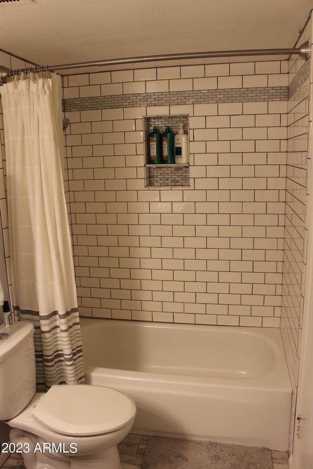 7120 E Wilshire Dr Unit 10, Scottsdale, AZ 85257 - full bath with toilet and shower / tub combo