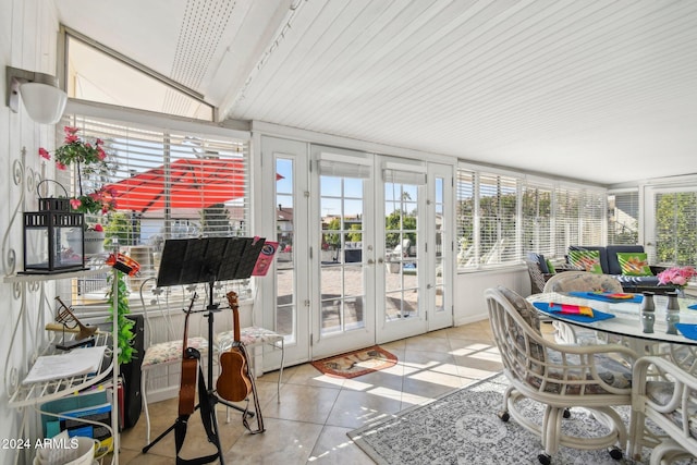 view of sunroom / solarium