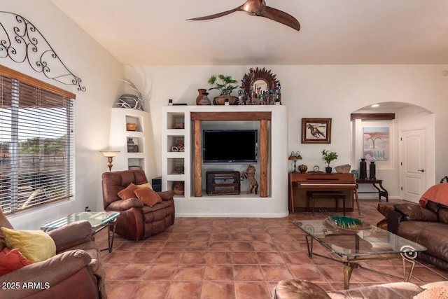 43014 N 12th St, New River, AZ 85087 - living area featuring arched walkways and ceiling fan