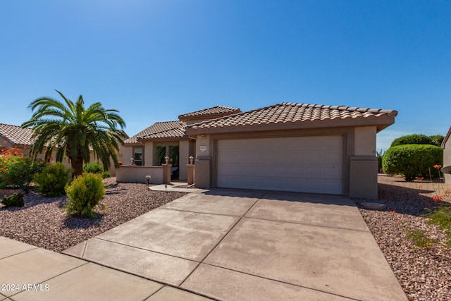 view of front of house featuring a garage