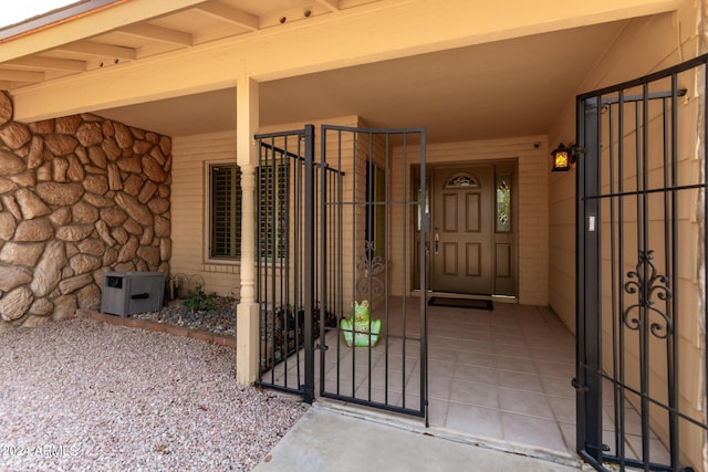 view of entrance to property