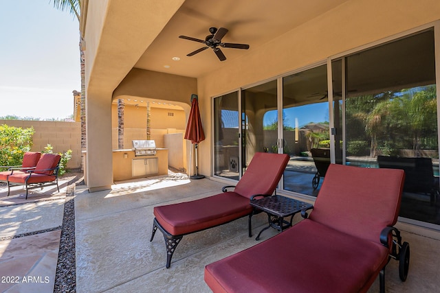 4120 E Woodside Way, Gilbert, AZ 85297 - view of patio featuring ceiling fan and a grill