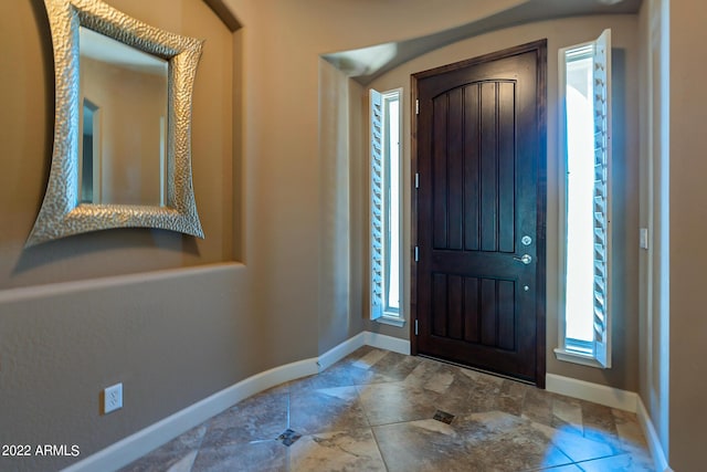 4120 E Woodside Way, Gilbert, AZ 85297 - foyer with baseboards