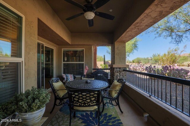 balcony with ceiling fan