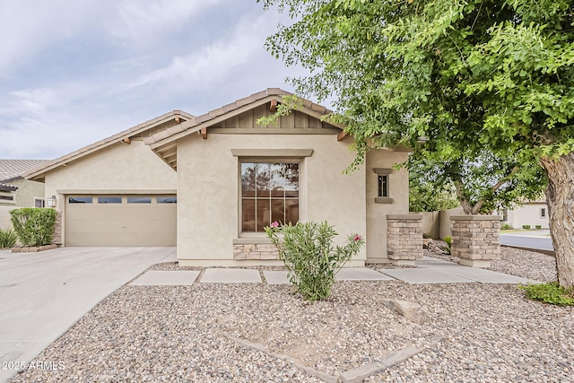 4067 S White Dr, Chandler, AZ 85249 - view of front facade with driveway, stucco siding, and a garage