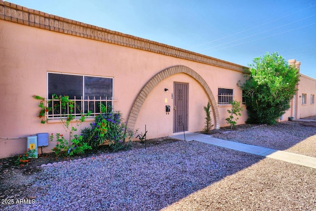 view of front of house with stucco siding