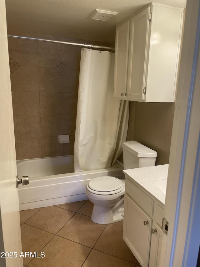 30 E Brown Rd Unit 2065, Mesa, AZ 85201 - full bathroom featuring toilet, tile patterned flooring, vanity, and shower / bath combination with curtain