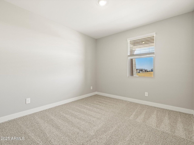 view of carpeted spare room