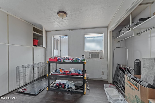 storage featuring cooling unit