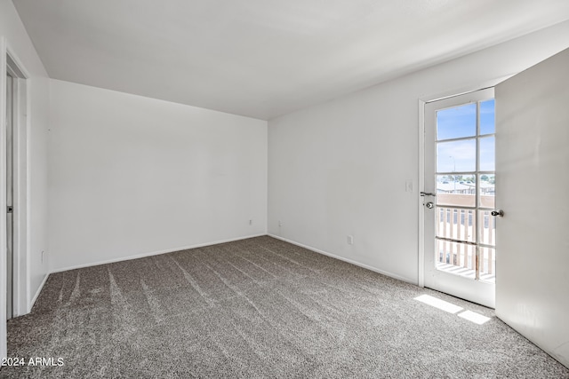 empty room featuring carpet