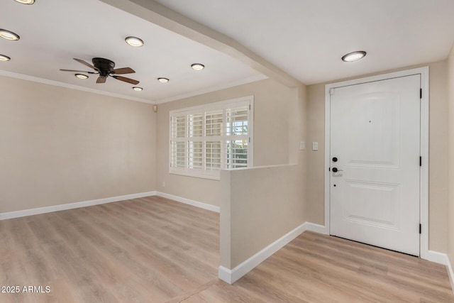 1535 E Kenwood St, Mesa, AZ 85203 - entrance foyer featuring light wood-style floors, ceiling fan, baseboards, ornamental molding, and recessed lighting