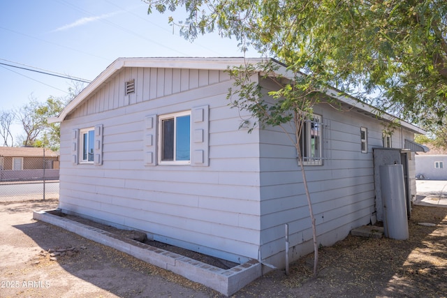 1410 S 24th Ave, Phoenix, AZ 85009 - view of property exterior with fence