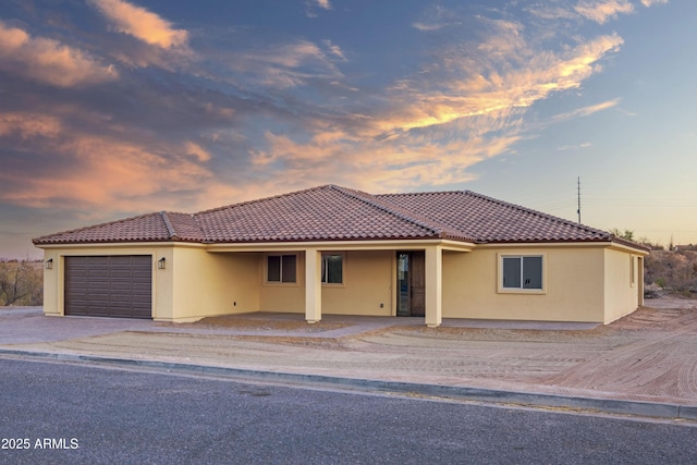 view of front of house featuring a garage