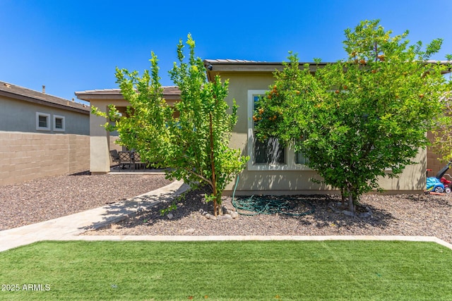 12083 W Peak View Rd, Peoria, AZ 85383 - view of yard