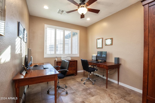 office space with ceiling fan