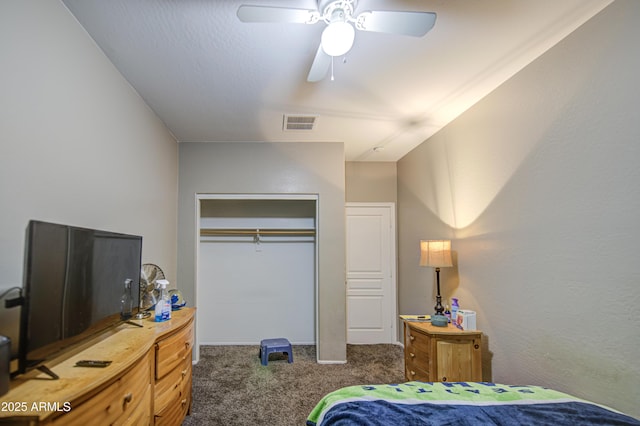 6811 W Darrel Rd, Laveen, AZ 85339 - bedroom with carpet, visible vents, ceiling fan, and a closet