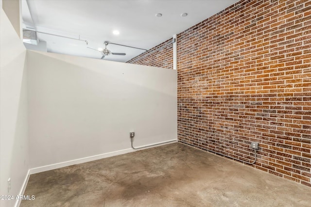 garage featuring ceiling fan