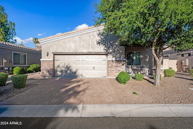 view of front facade with a garage