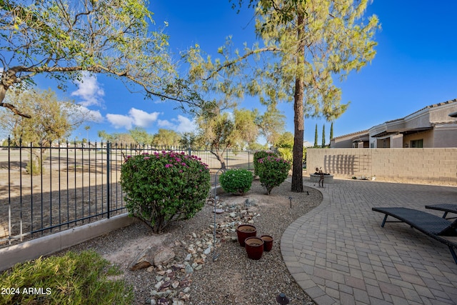 exterior space featuring a fenced backyard