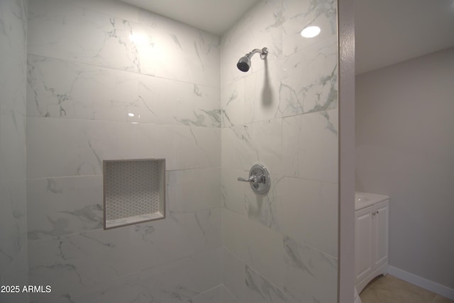 3640 W Garfield St, Phoenix, AZ 85009 - full bathroom featuring tiled shower and vanity