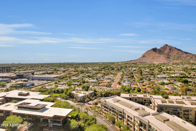 bird's eye view featuring a mountain view