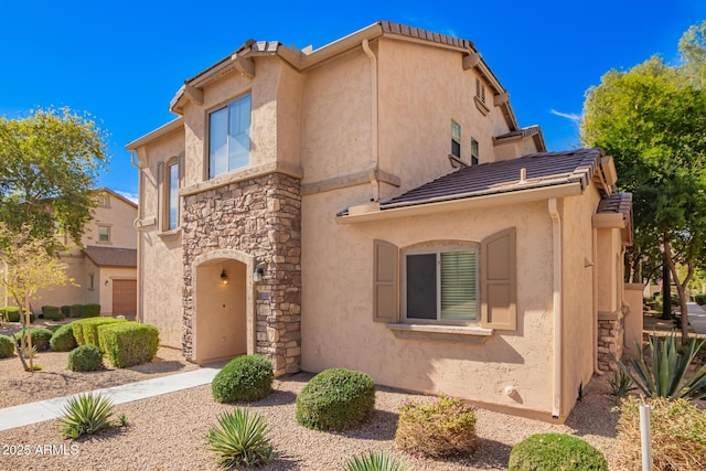 view of front of home featuring a garage