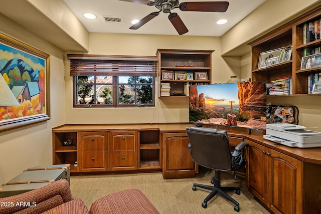 office featuring ceiling fan