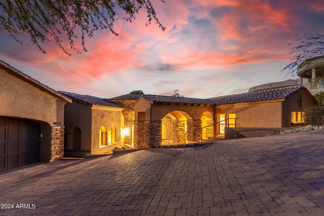 view of mediterranean / spanish-style home