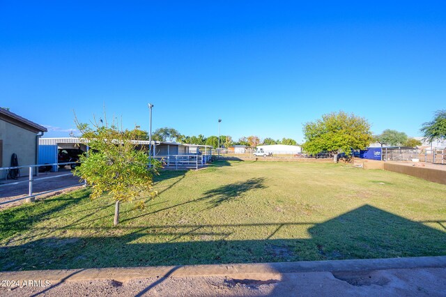 5701 N 105th Ln, Glendale, AZ 85307 - view of yard