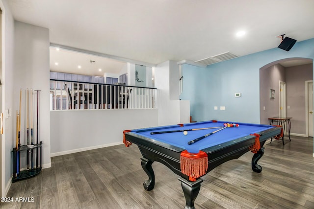 2977 E County Down Dr, Chandler, AZ 85249 - rec room featuring recessed lighting, arched walkways, baseboards, and wood finished floors