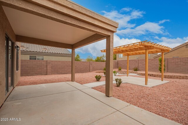 view of patio featuring a pergola