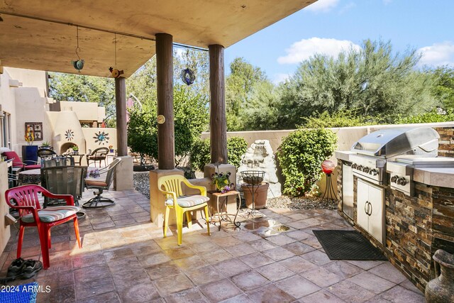 38065 N Cave Creek Rd Unit 4, Cave Creek, AZ 85331 - view of patio with fence