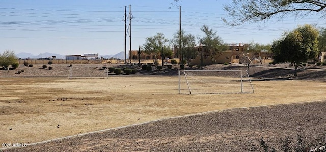 view of yard with a mountain view