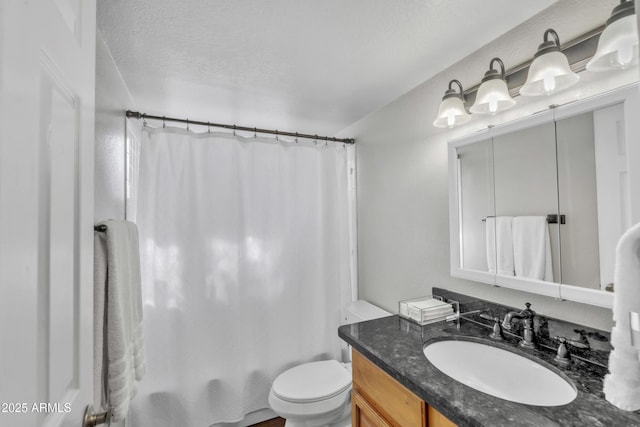 4547 E Buist Ave, Phoenix, AZ 85044 - bathroom with vanity and shower / bathtub combination with curtain