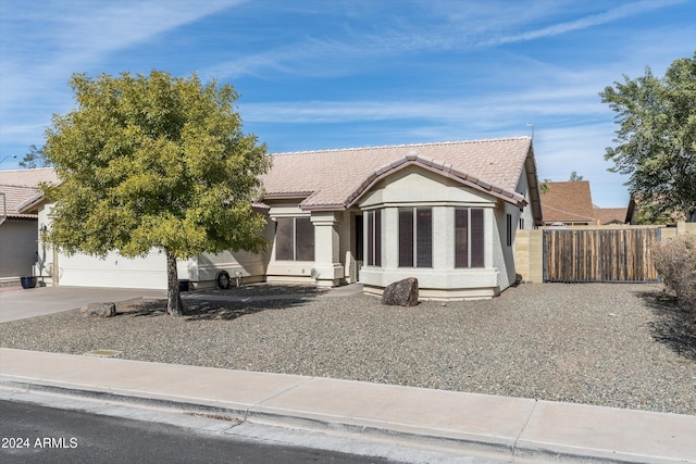 view of front of property