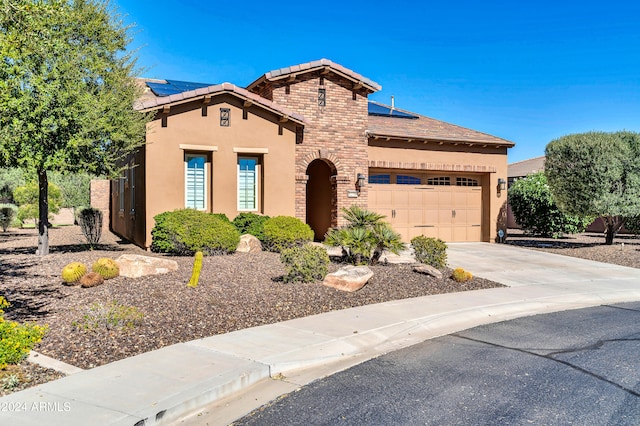 view of front facade with a garage