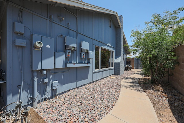 14412 N 39th Ave, Phoenix, AZ 85053 - view of side of property