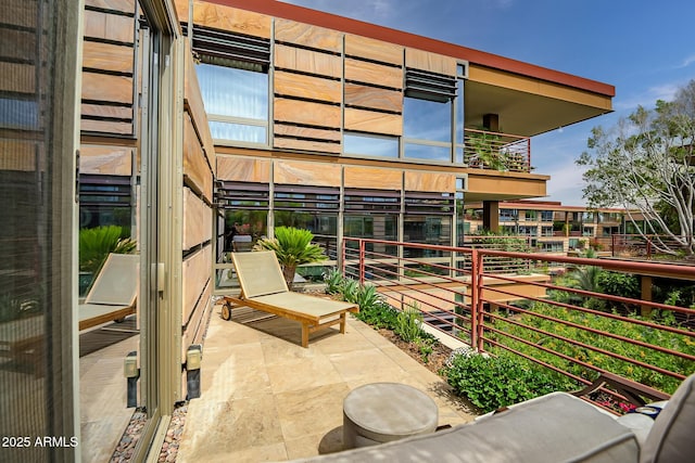 7141 E Rancho Vista Dr Unit 6007, Scottsdale, AZ 85251 - view of patio / terrace