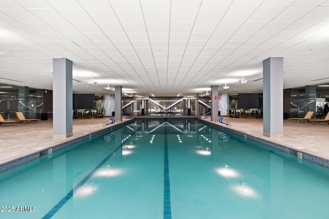 7141 E Rancho Vista Dr Unit 6007, Scottsdale, AZ 85251 - indoor pool featuring a patio area