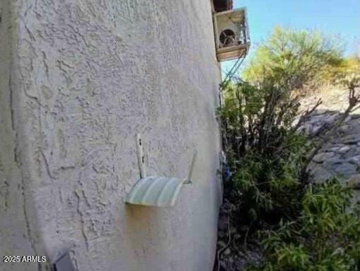 details with stucco siding