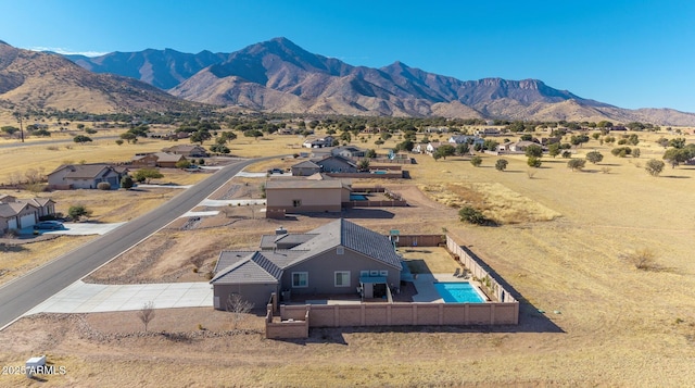 bird's eye view featuring a mountain view