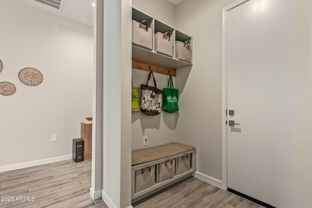 10447 W Salter Dr, Peoria, AZ 85382 - mudroom with wood finished floors and baseboards