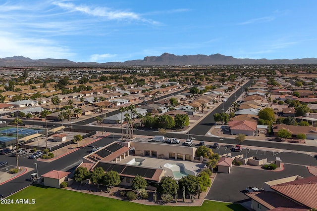 bird's eye view with a mountain view