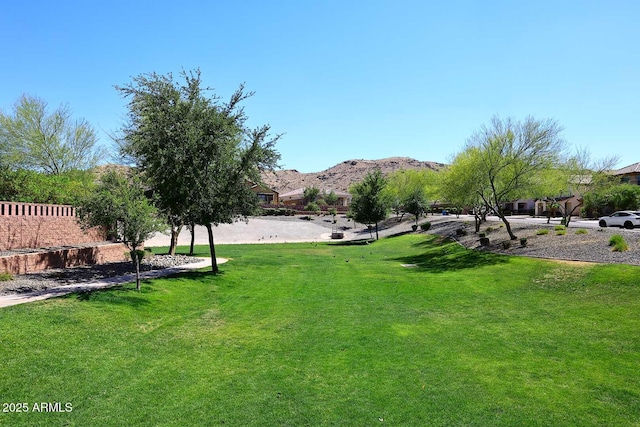 7712 S 37th Way, Phoenix, AZ 85042 - view of home's community with a mountain view