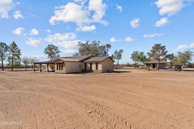 view of front of home