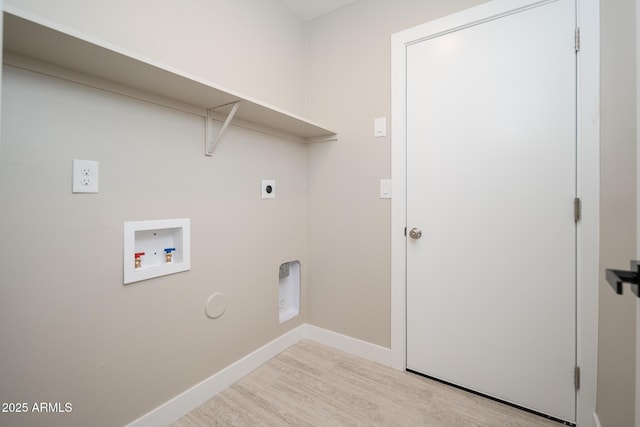 4506 W Golden Ln, Glendale, AZ 85302 - clothes washing area featuring hookup for an electric dryer, light wood-style floors, laundry area, hookup for a washing machine, and baseboards