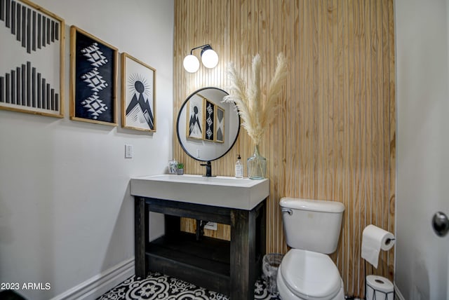22406 S 173rd Way, Gilbert, AZ 85298 - half bath featuring toilet and vanity
