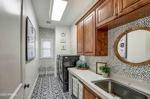 22406 S 173rd Way, Gilbert, AZ 85298 - washroom with cabinet space, independent washer and dryer, and light tile patterned flooring